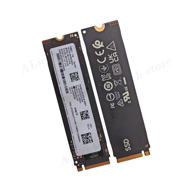 เดิมที่ใช้งานได้ Samsung PM9C1 - Samsung Ssd บทวิจารณ์และราคา